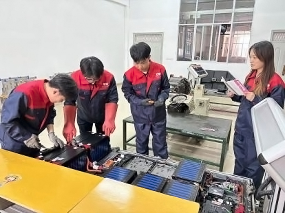 图片0.jpg